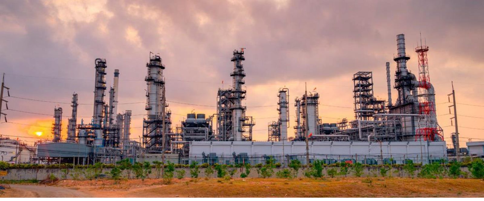 Система промышленной безопасности RealTrac для нефтегазовой отрасли: позиционирование персонала на НПЗ, трубопроводах и буровых платформах
